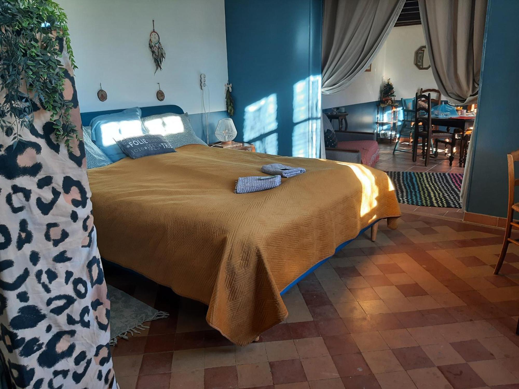 Notre Village Papillon Bed&Breakfast Neret 外观 照片